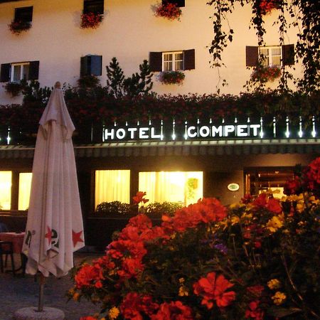 Hotel Compet Levico Terme Esterno foto